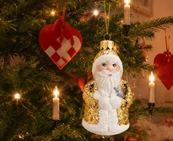 Guld julemand julepynt i glas